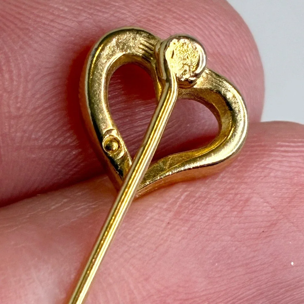 Vintage Pin Lot Avon Heart World Star Stick Pins Gold Tone Jewelry 7 Pieces
